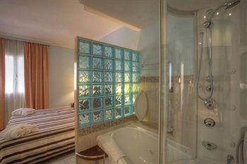 Villas Cala Galdana Villa